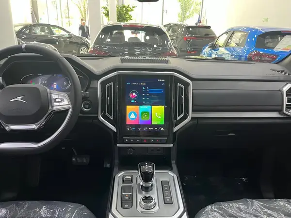 کی ام سی T9 ۲.۰ لیتر توربو - 1404