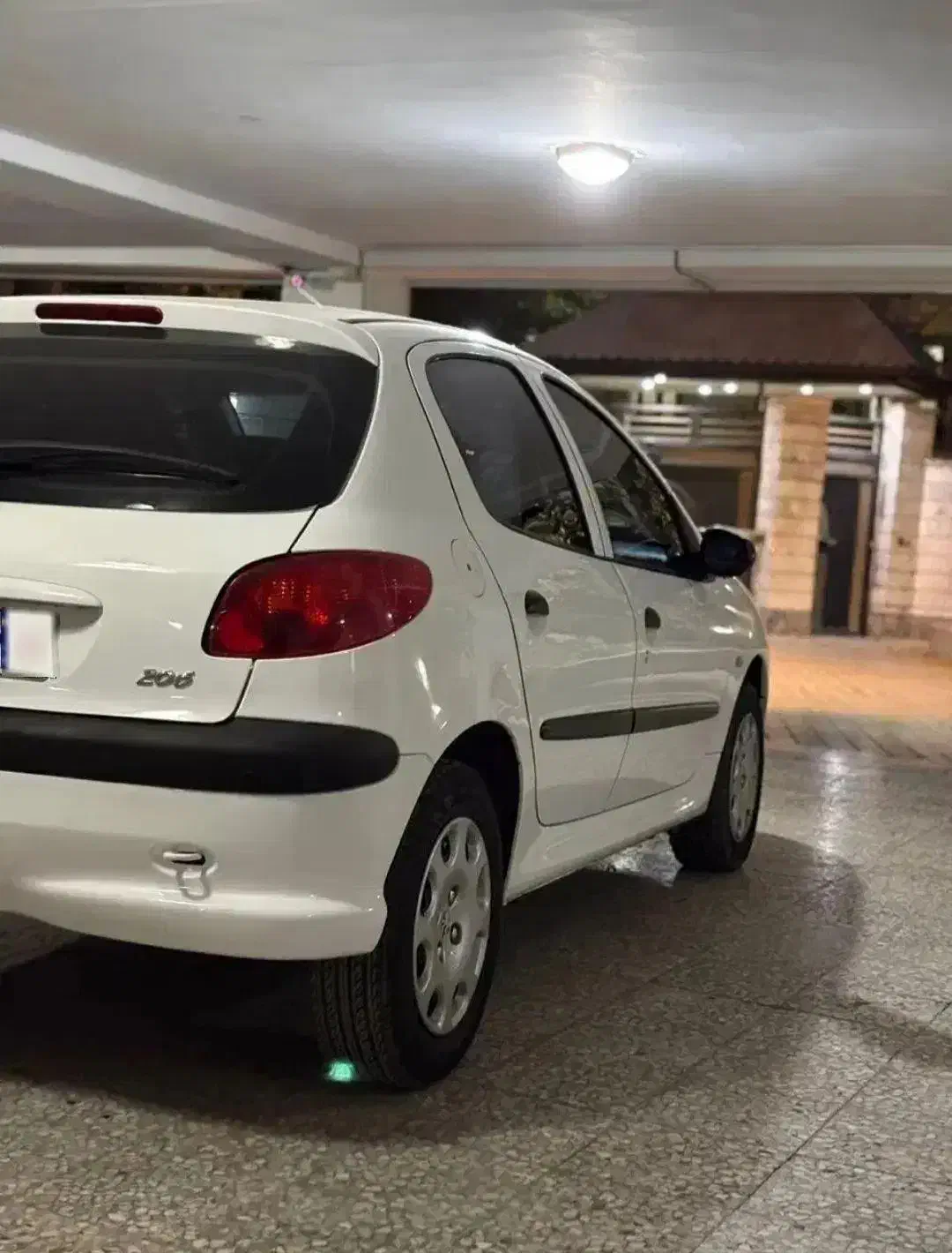 پژو 206 تیپ 2 - 1395