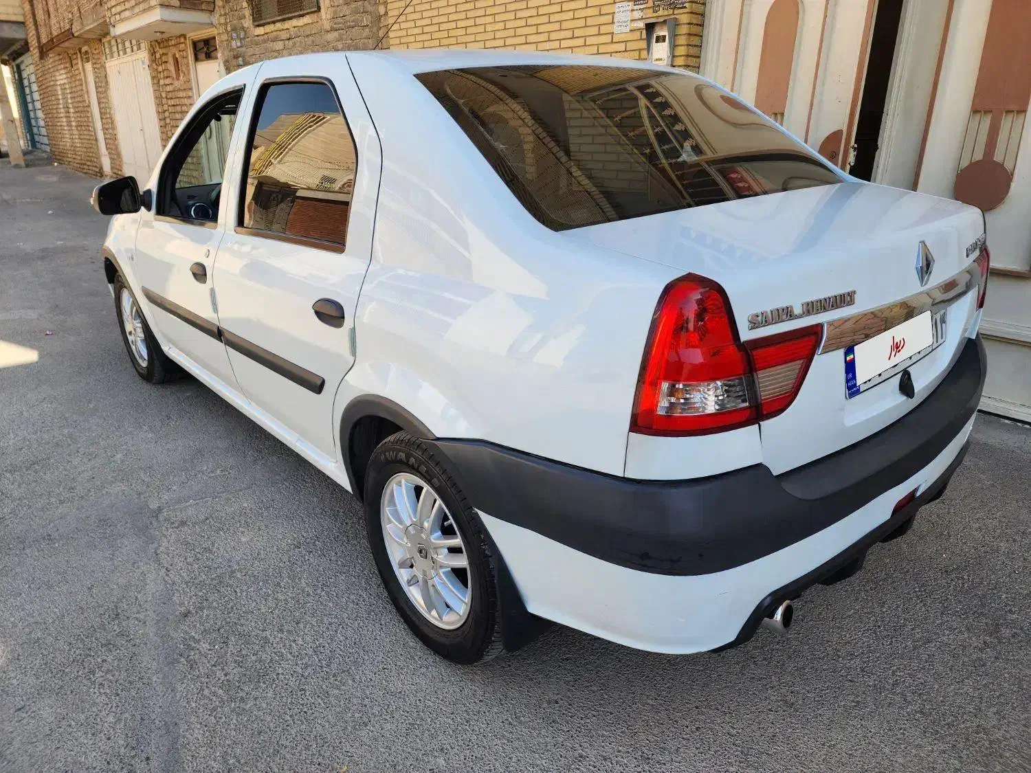 خودرو رنو، پارس تندر آگهی ann_20983673