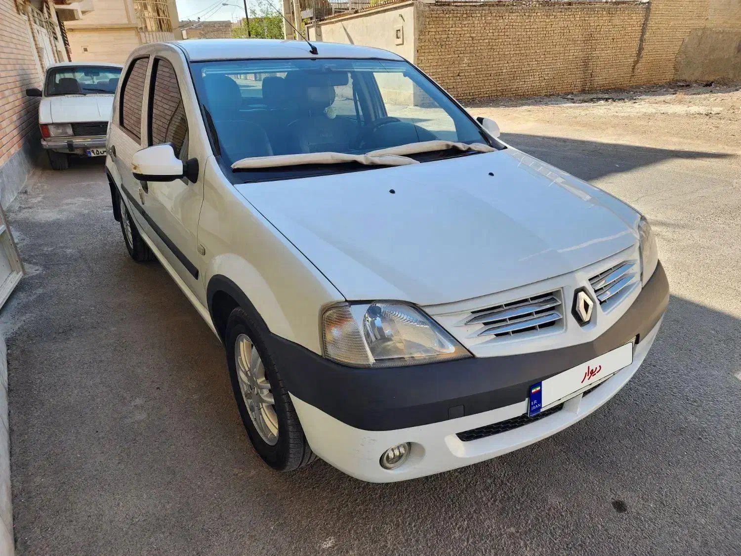 رنو پارس تندر گیربکس JHQ + مولتی مدیا - 1393