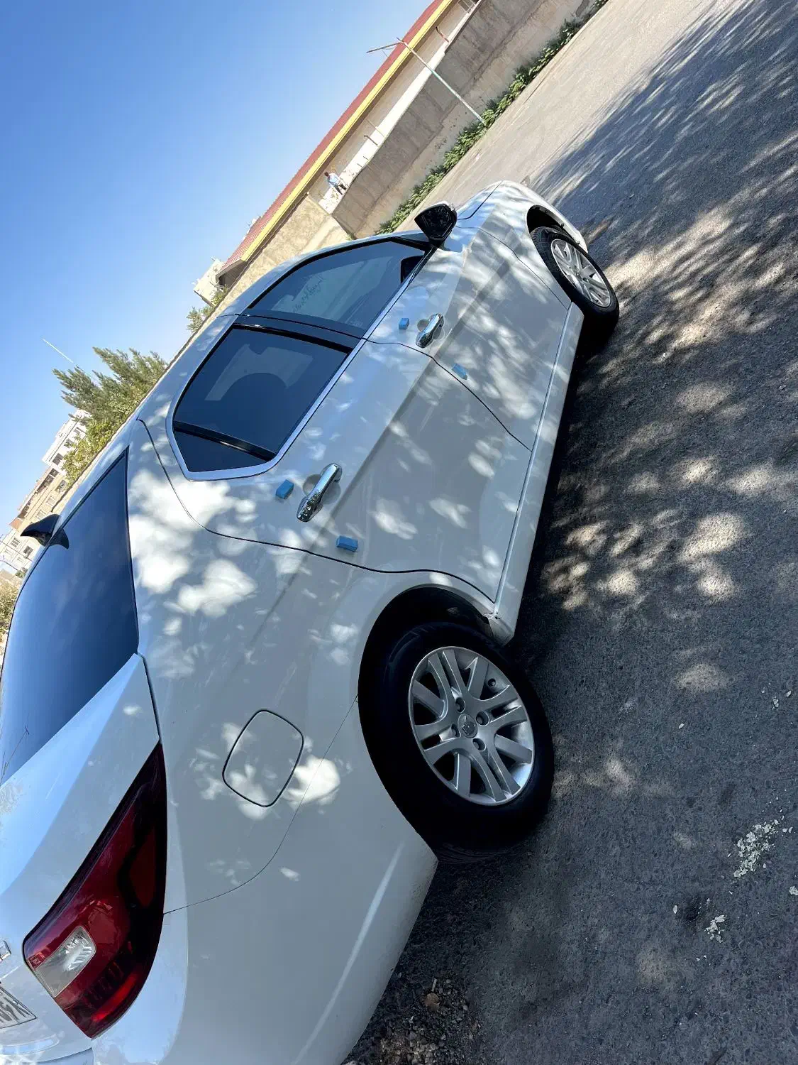 دنا پلاس ۵ دنده EF7 - 1403