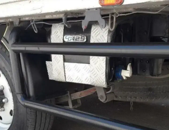 زامیاد وانت نیسانZ24 بنزینی - 1388