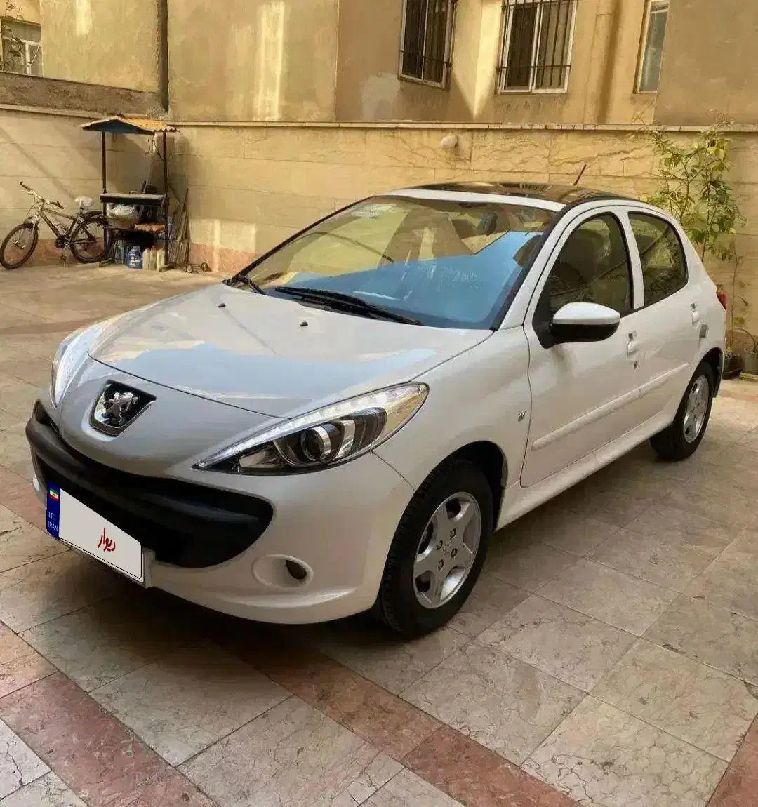 پژو 207 پانوراما دنده‌ای - 1402