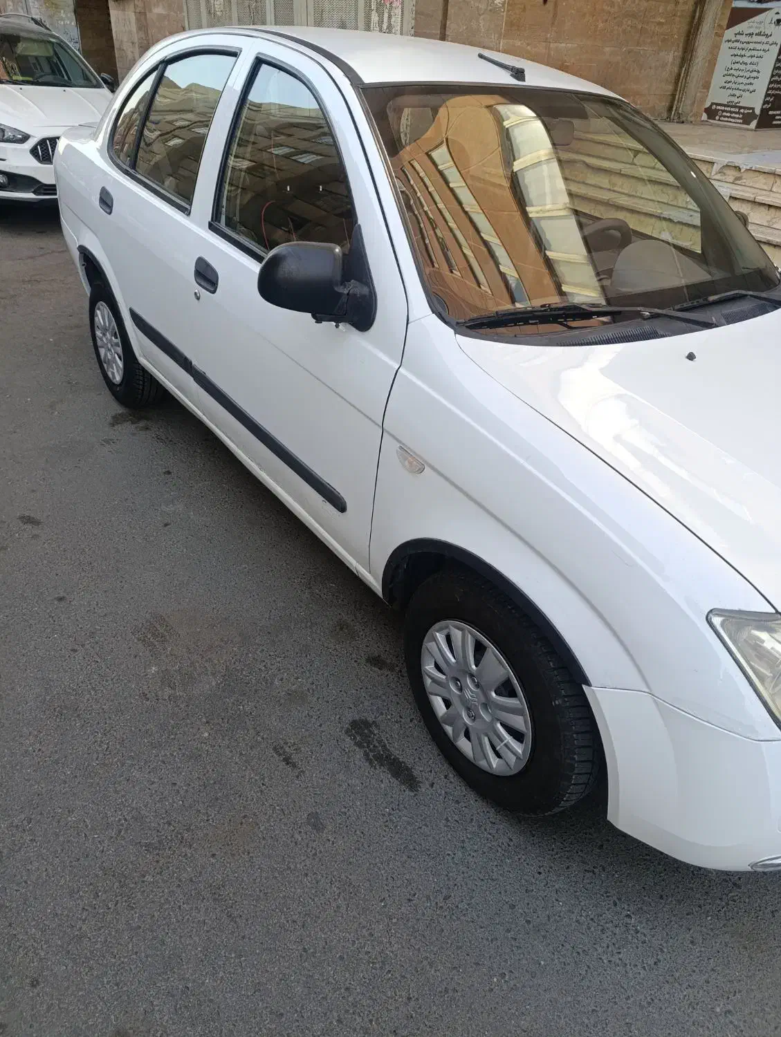 تیبا صندوق دار SX - 1393