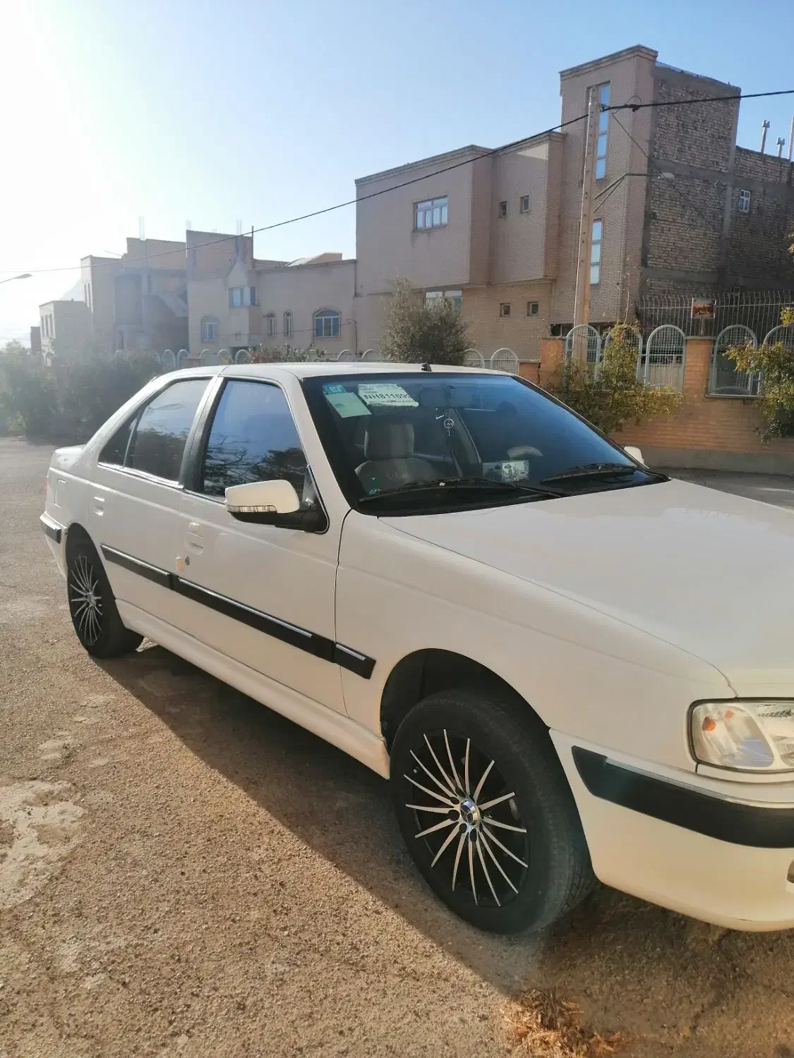 پژو پارس XU7P - 1401