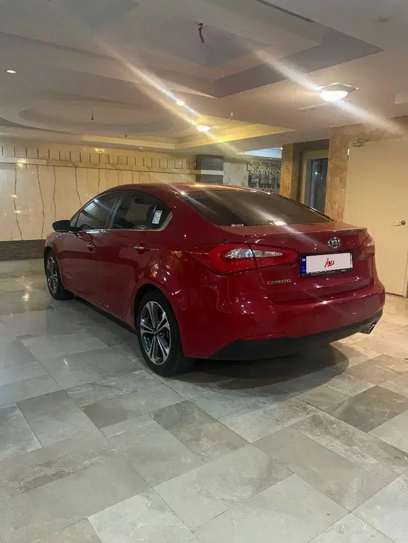 خودرو کیا، سراتو مونتاژ آگهی ann_20983928