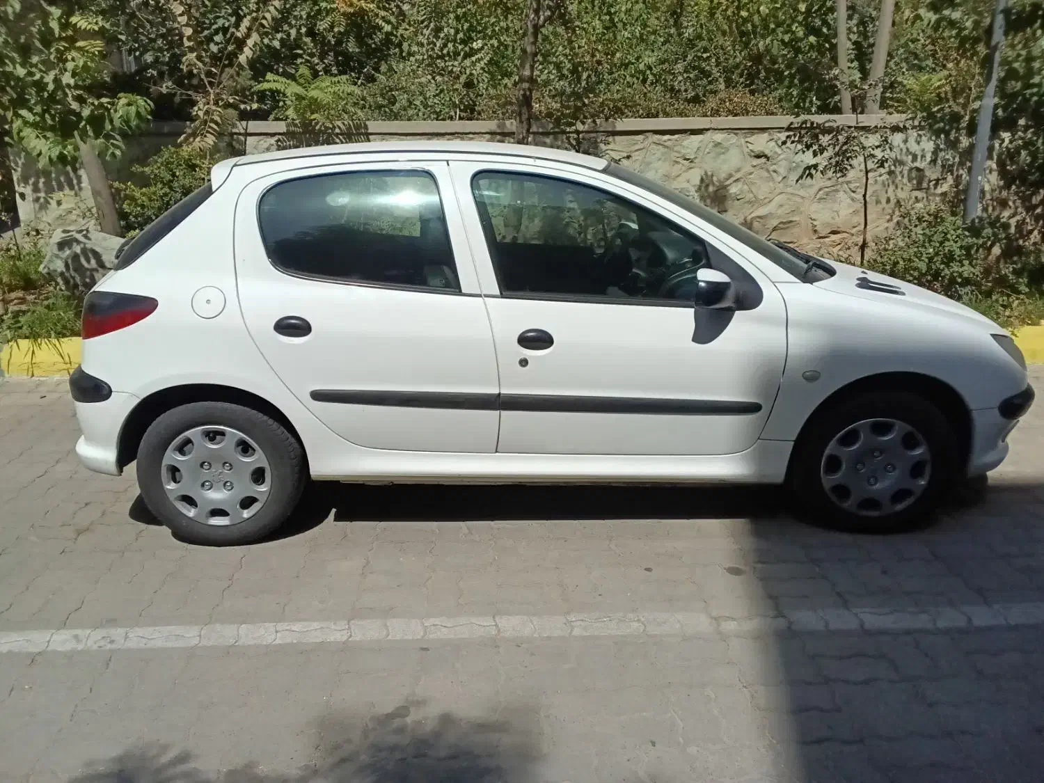 پژو 206 تیپ 2 - 1395