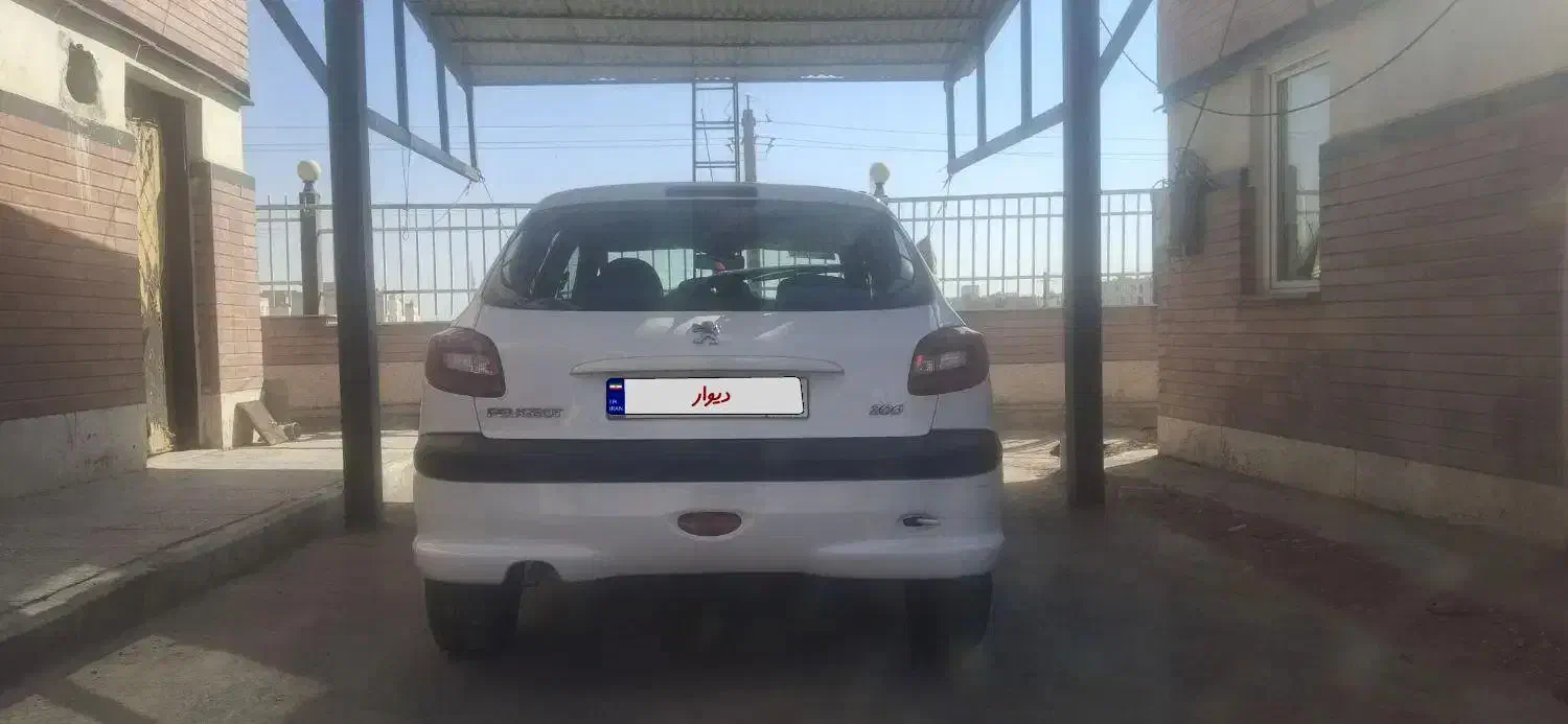 پژو 206 تیپ 3 - 1390