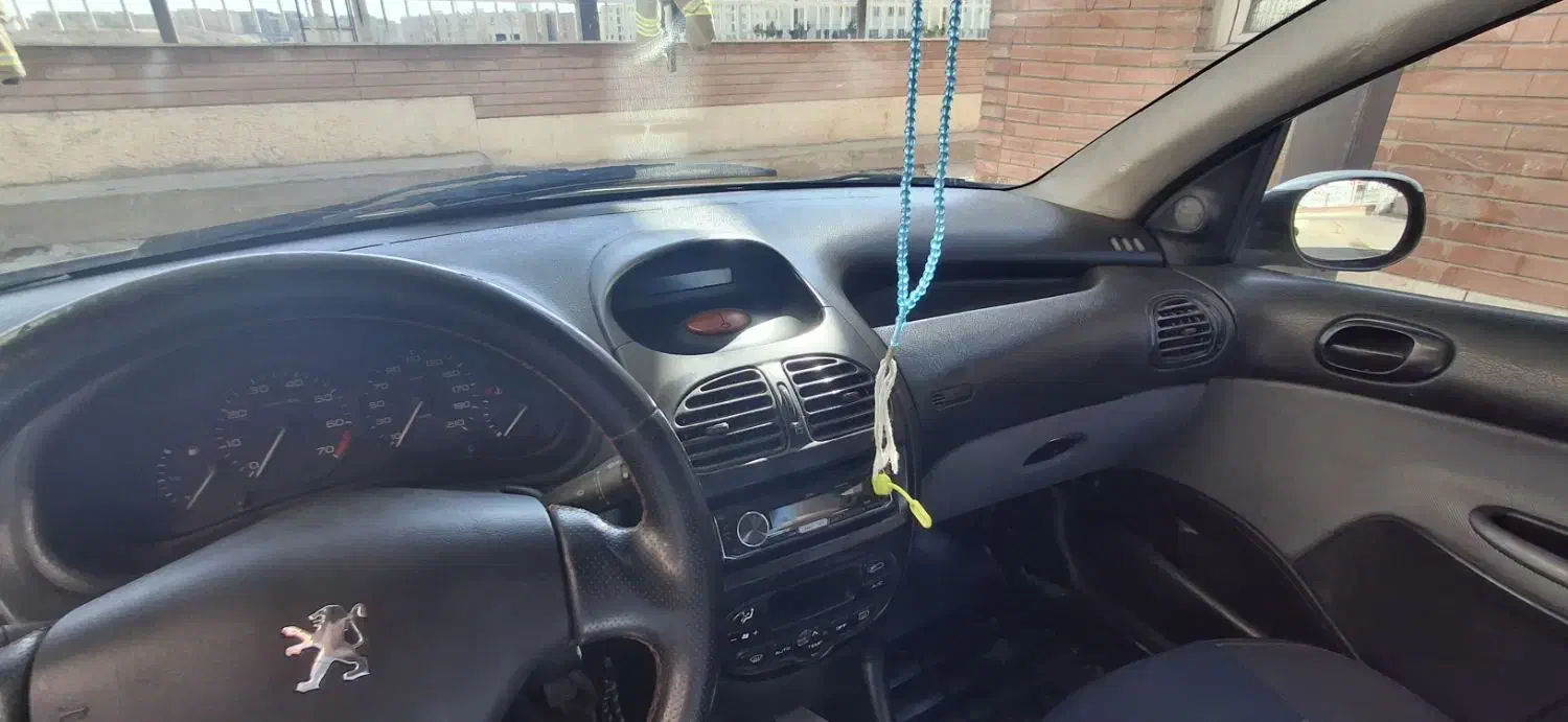 پژو 206 تیپ 3 - 1390