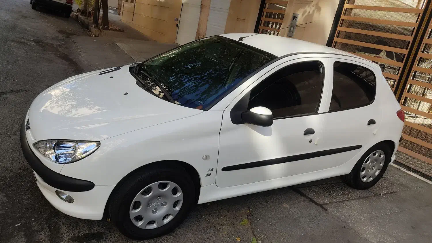 پژو 206 تیپ 5 - 1398