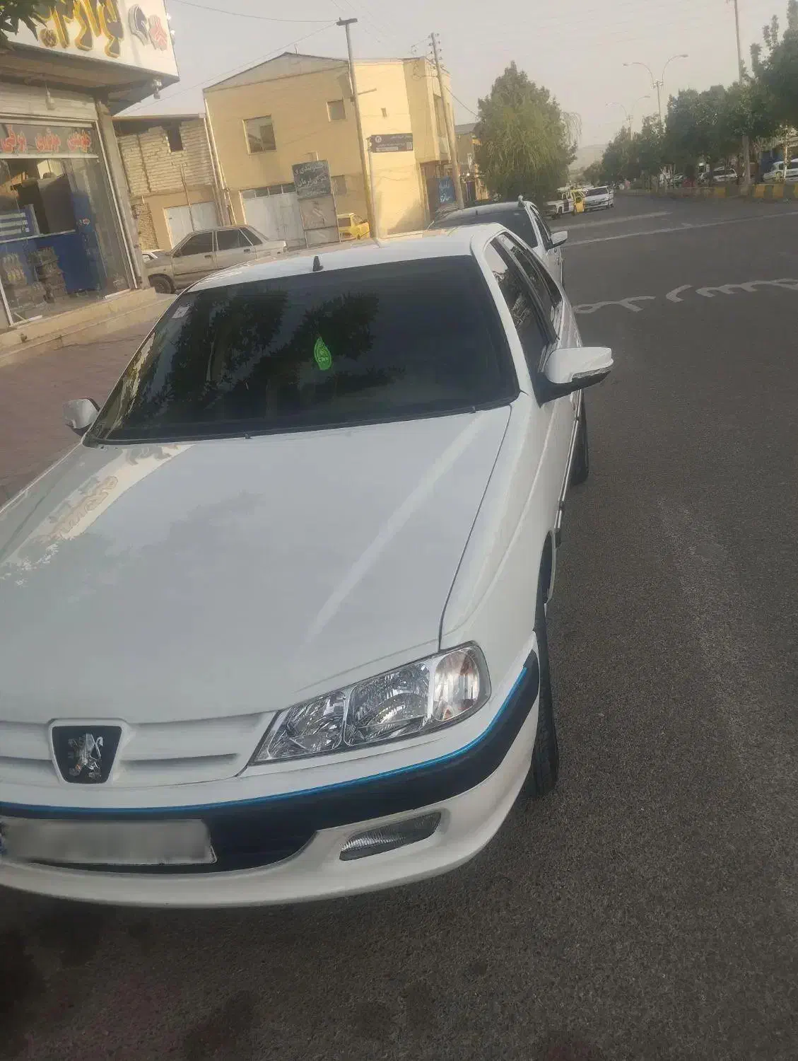 پژو پارس سال - 1390