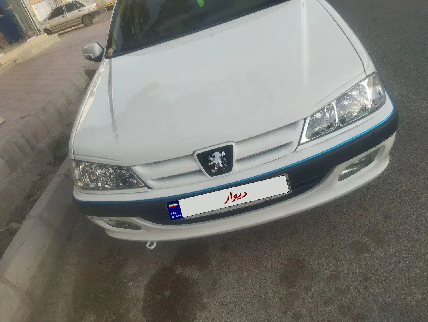 پژو پارس سال - 1390