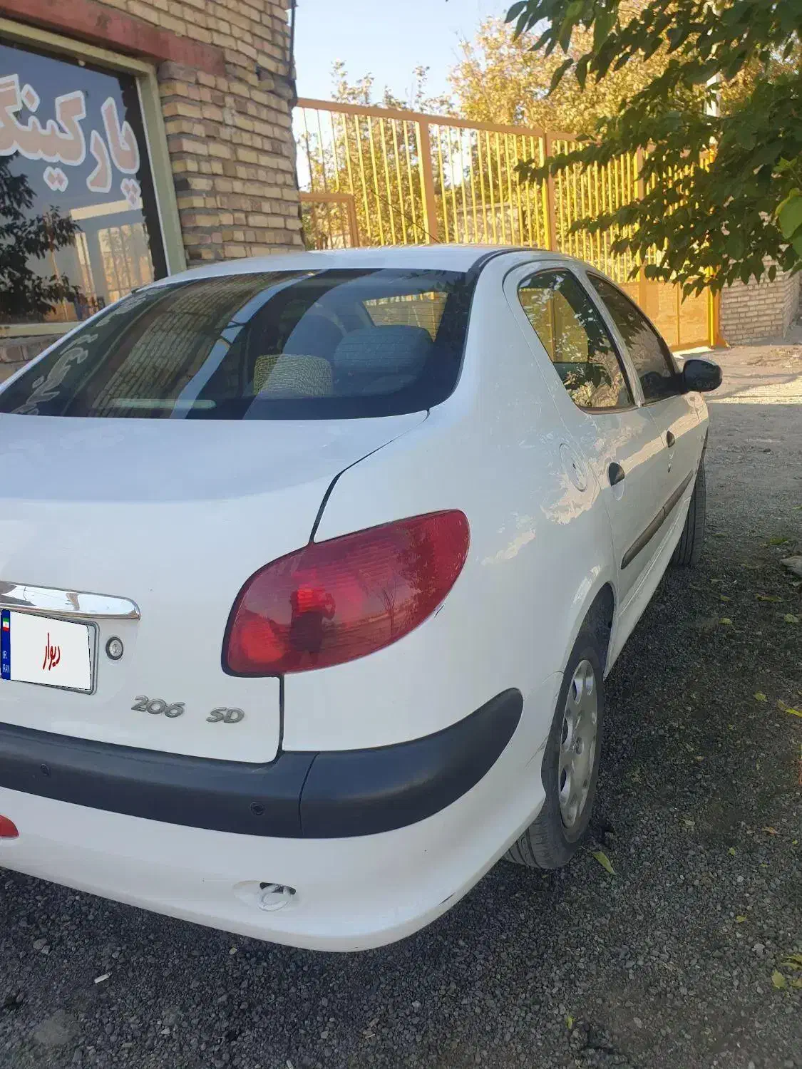 پژو ۲۰۶ صندوق دار v8 - 1389