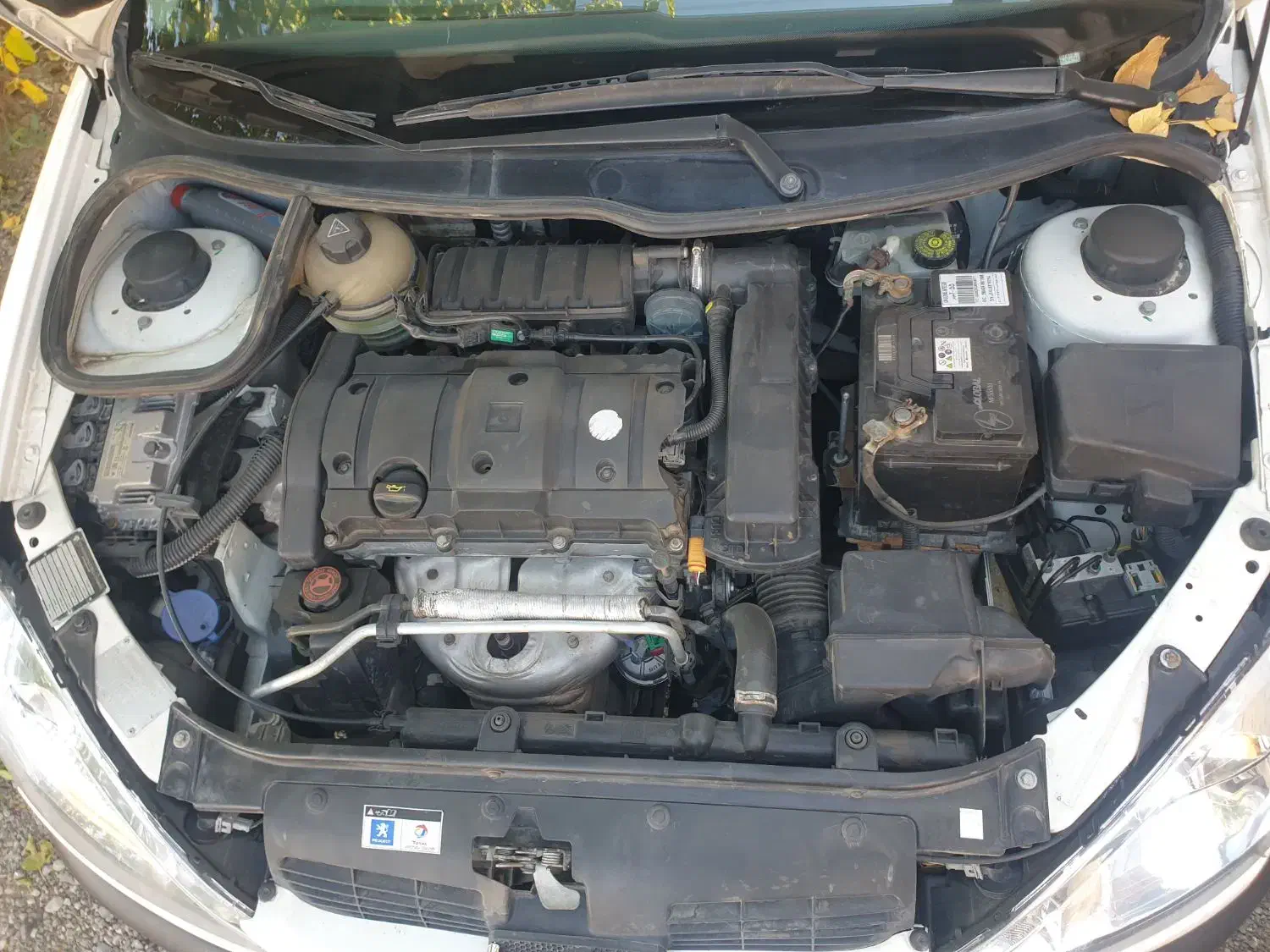 پژو ۲۰۶ صندوق دار v8 - 1389