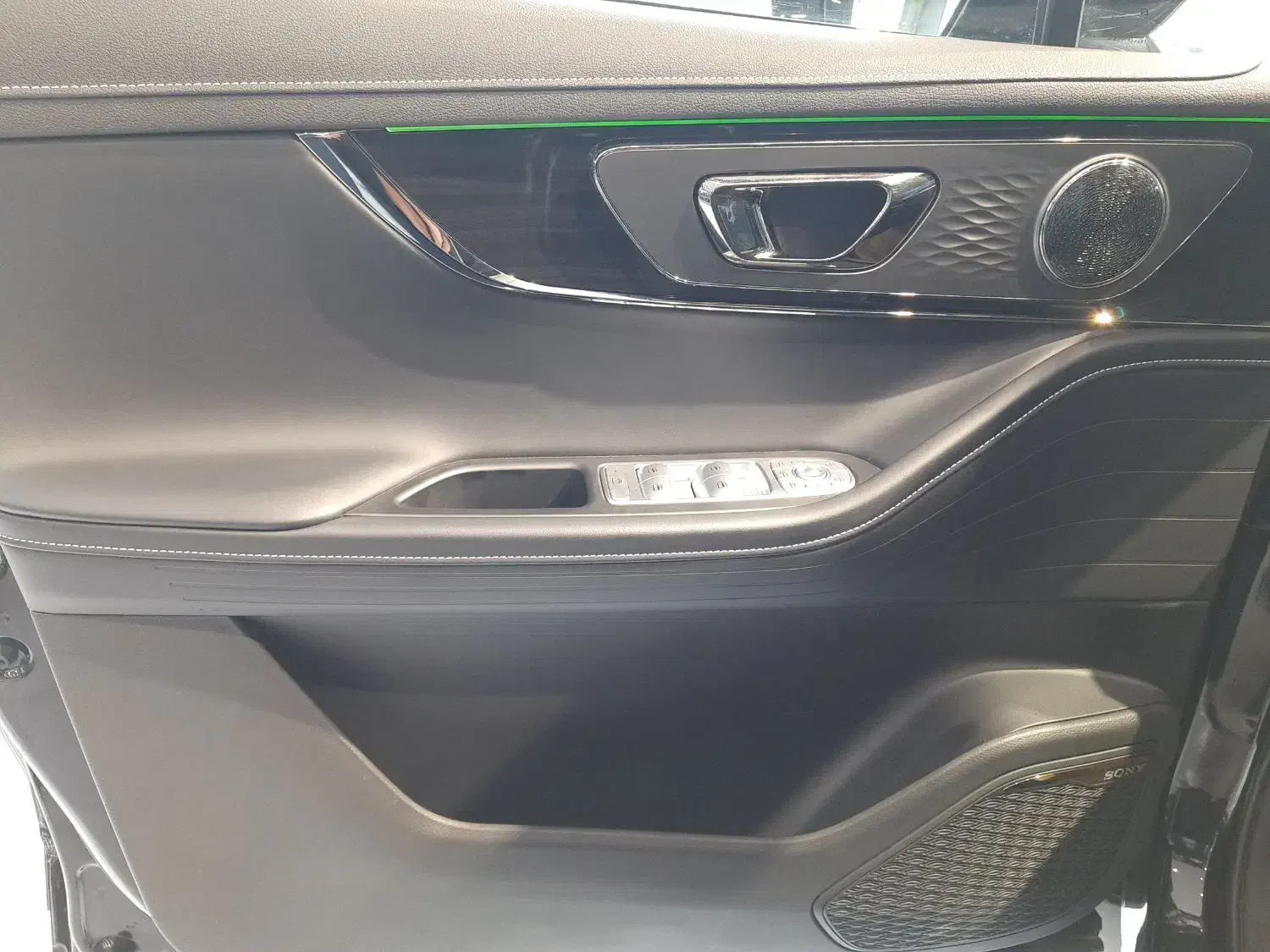 فونیکس FX ای وی برقی - 2025