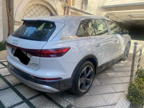 آئودی الکتریکی Q5 ۴۰ - 2024