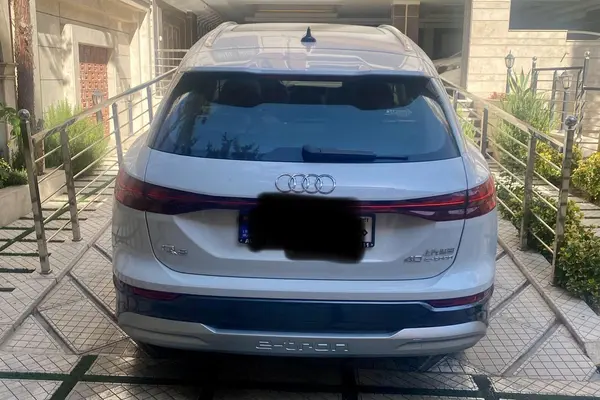 آئودی الکتریکی Q5 ۴۰ - 2024