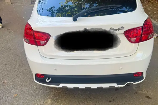 خودرو کوییک، R آگهی ann_20984256