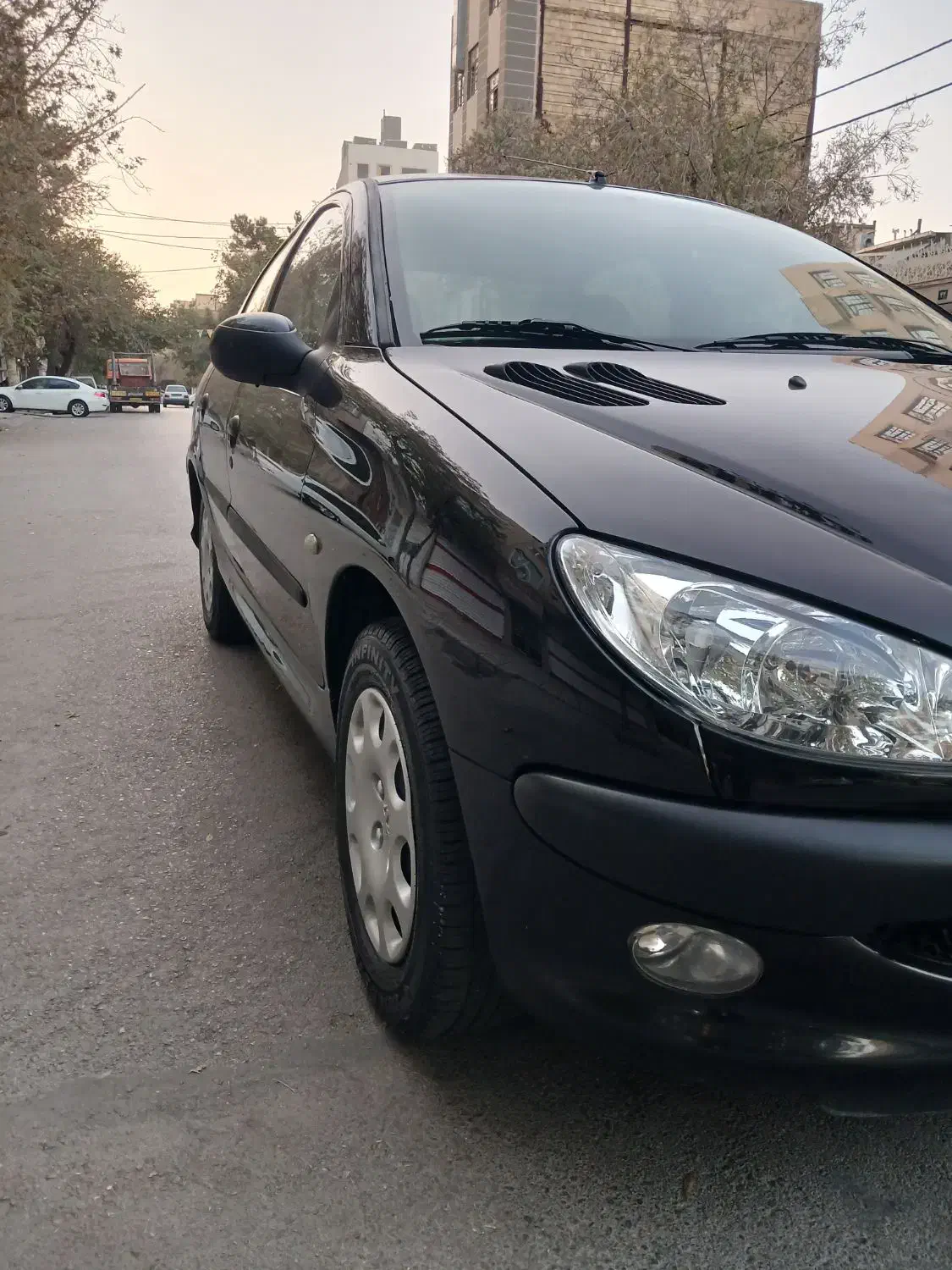 پژو ۲۰۶ صندوق دار v8 - 1394