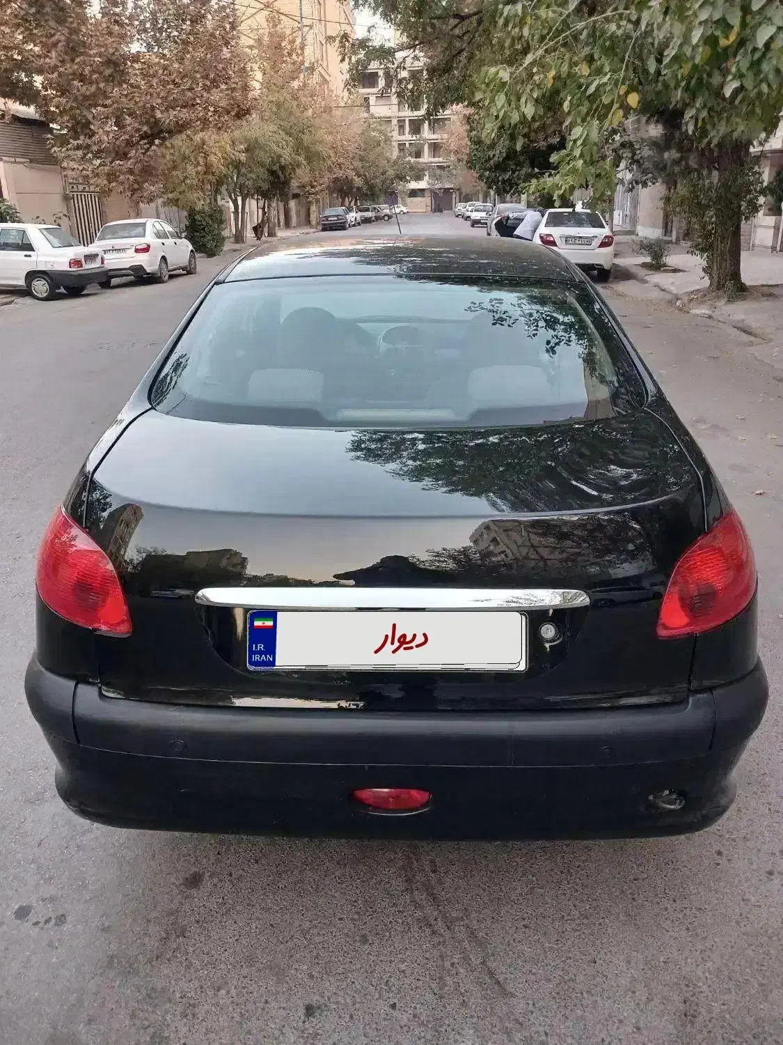 پژو ۲۰۶ صندوق دار v8 - 1394