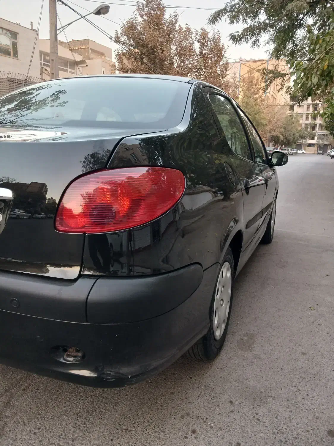 پژو ۲۰۶ صندوق دار v8 - 1394