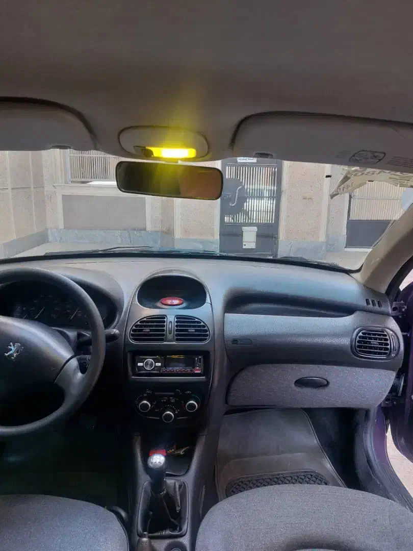 پژو ۲۰۶ صندوق دار v20 - 1390