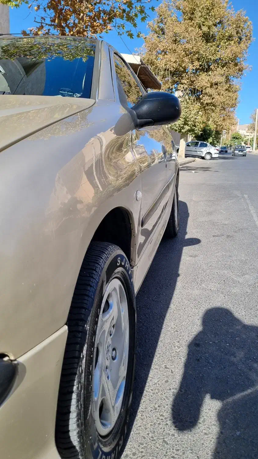 پژو ۲۰۶ صندوق دار v8 - 1386