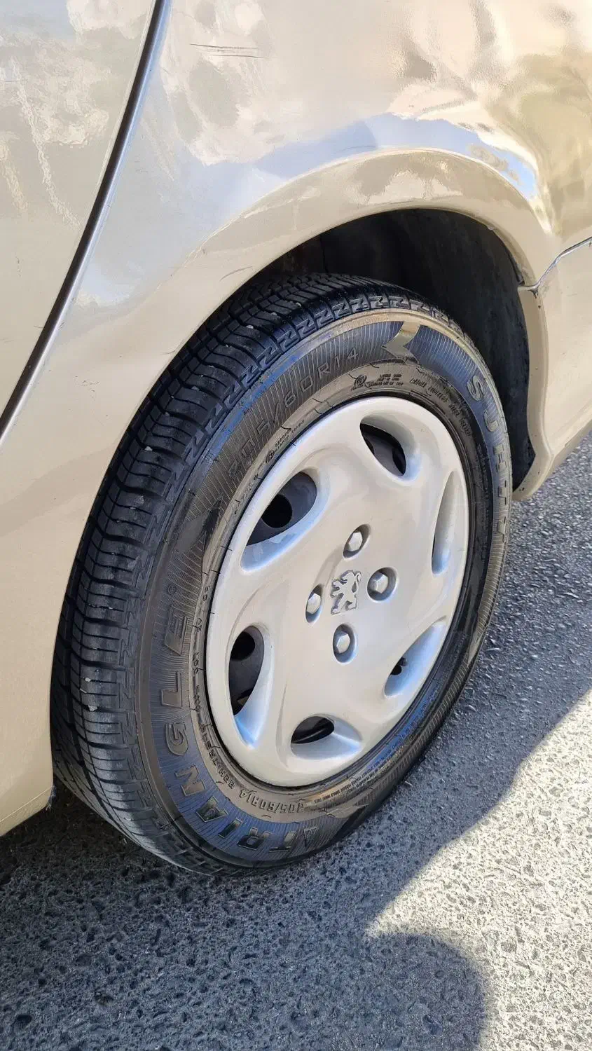 پژو ۲۰۶ صندوق دار v8 - 1386