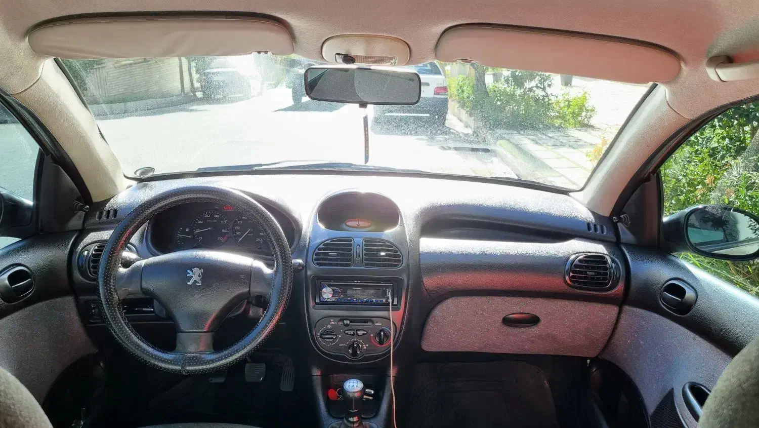 پژو ۲۰۶ صندوق دار v8 - 1386