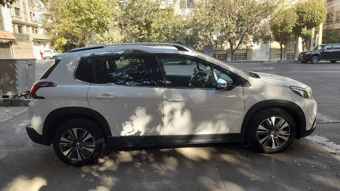 پژو 2008 اتوماتیک - 1397