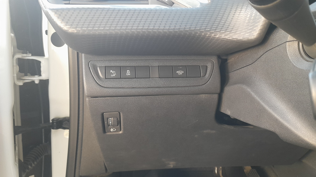 پژو 2008 اتوماتیک - 1397