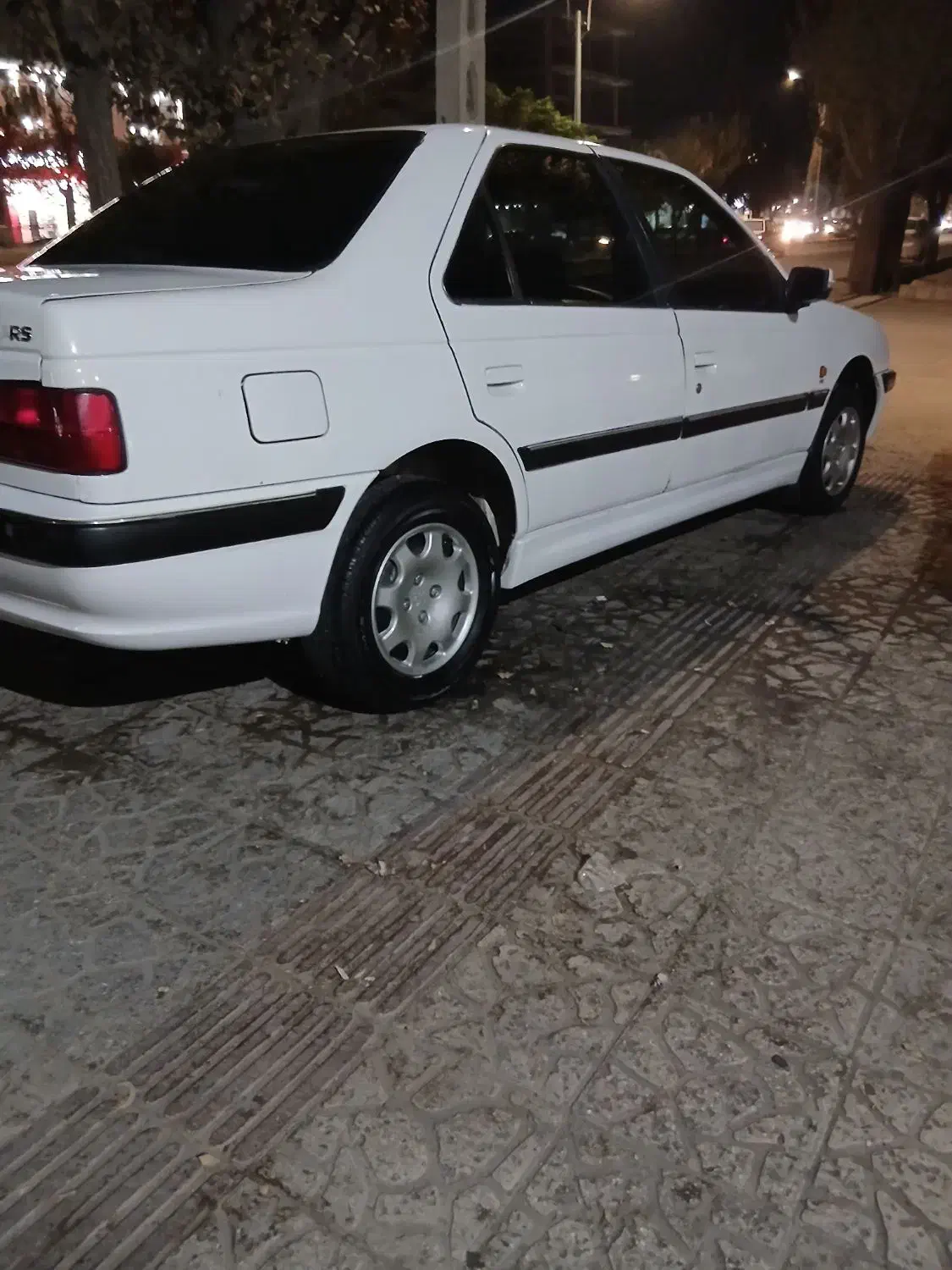 پژو پارس XU7ساده - 1388