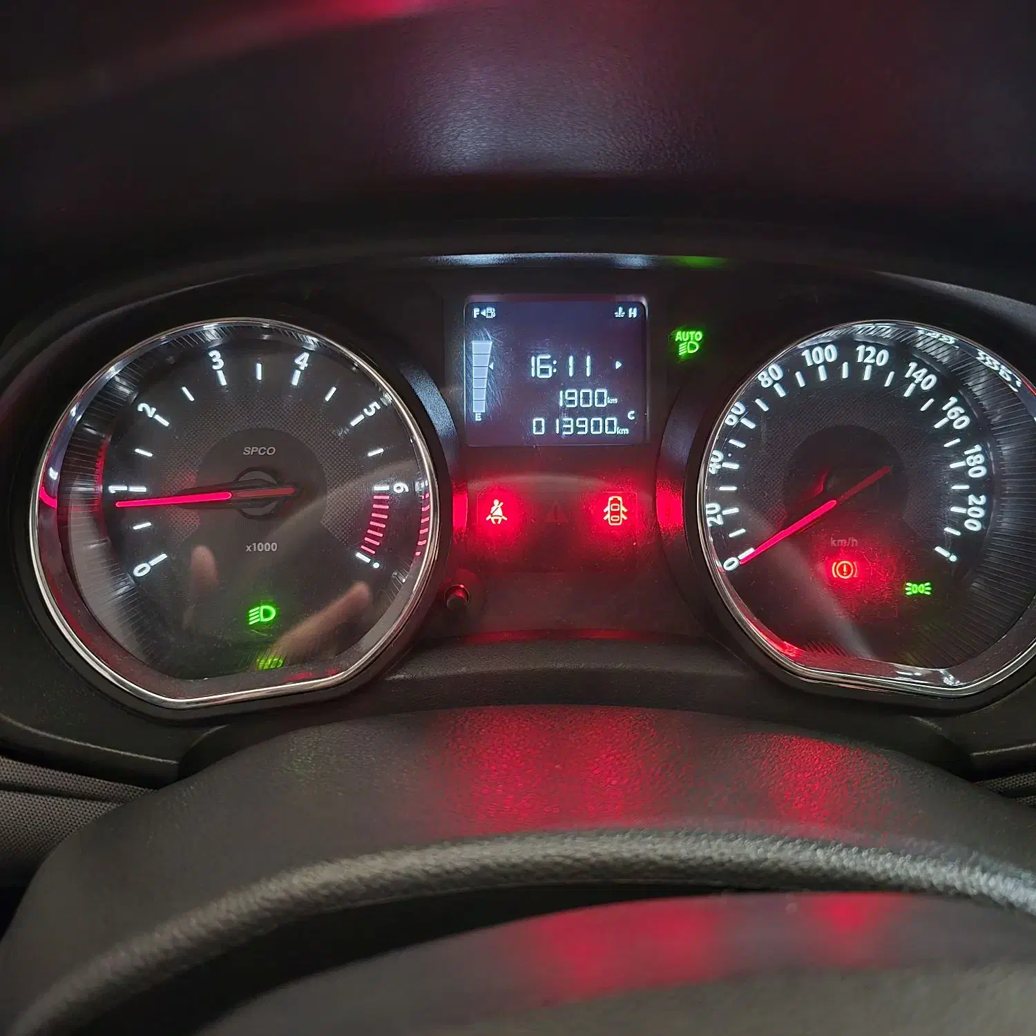 تارا دنده‌ای v1 پلاس ۶ دنده - 1403