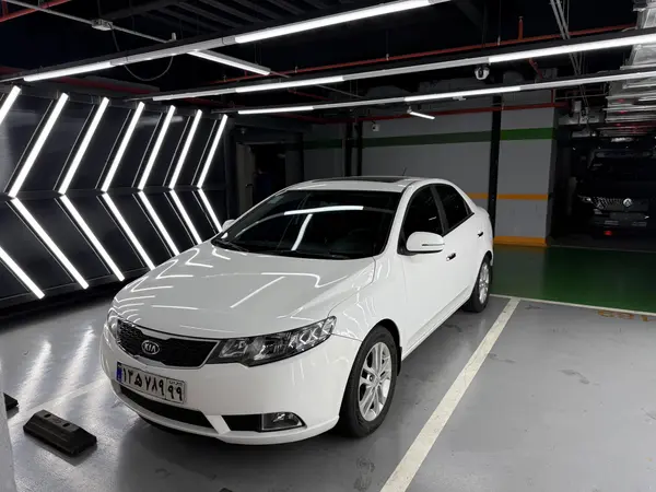 خودرو کیا، سراتو مونتاژ آگهی ann_20984599