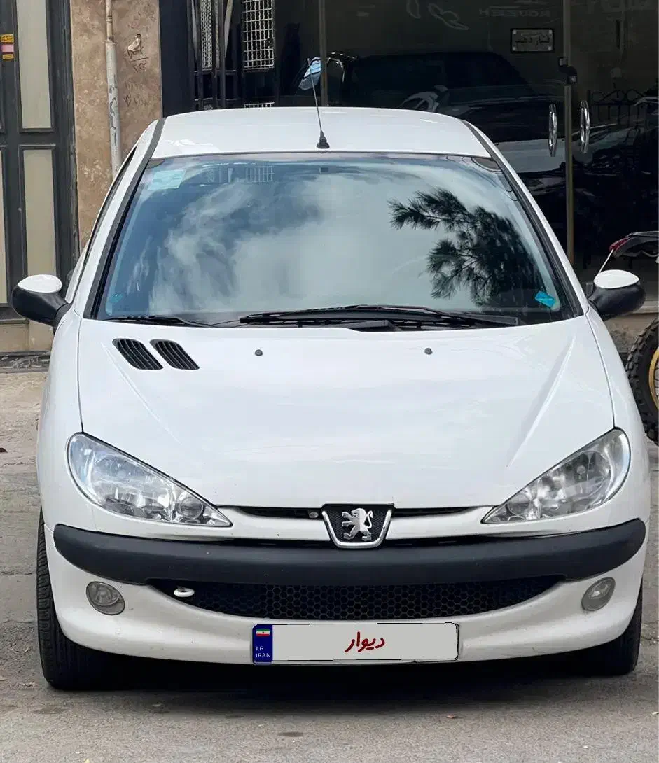 خودرو پژو، ۲۰۶ صندوق دار آگهی ann_20984627