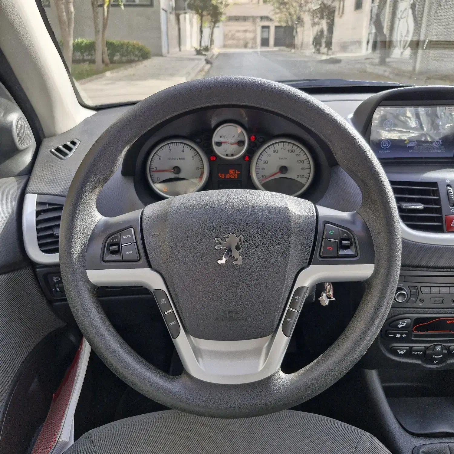 پژو 207 دنده‌ای TU3 - 1403