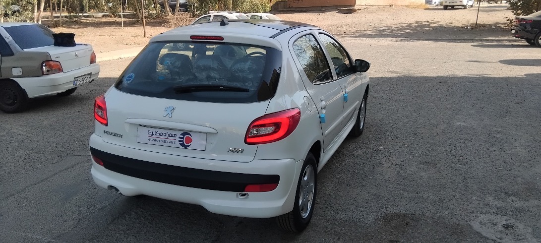 پژو 207 پانوراما اتوماتیک TU5 - 1403