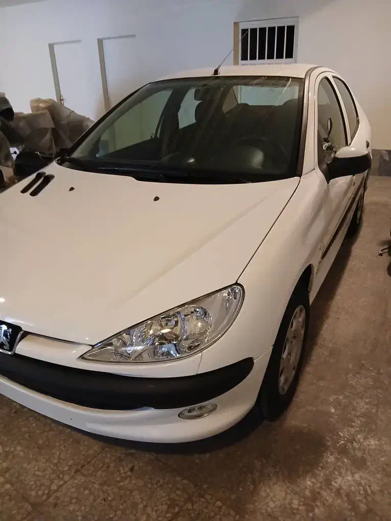 خودرو پژو، ۲۰۶ صندوق دار آگهی ann_20984746