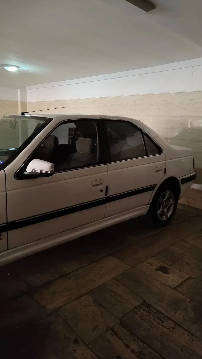 پژو پارس سال - 1390