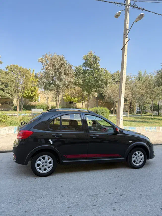 خودرو کوییک، R آگهی ann_20984760