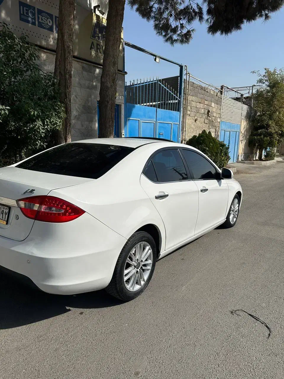 جک J5 اتوماتیک - 1396