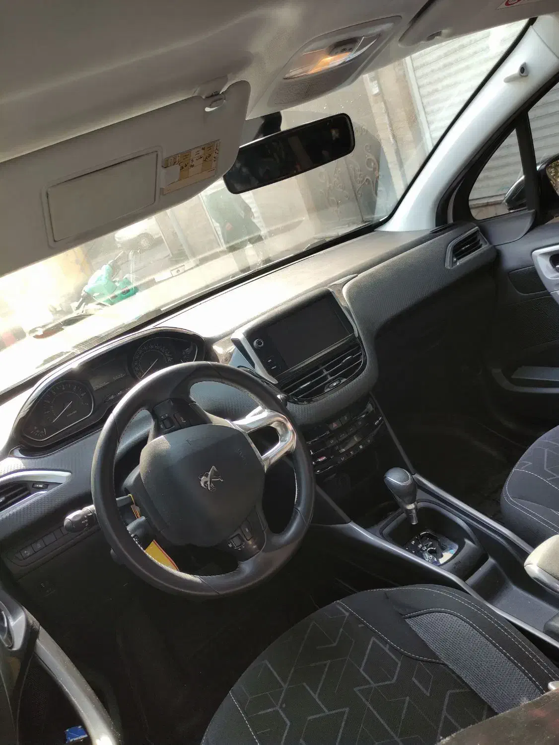 پژو 2008 اتوماتیک - 1397