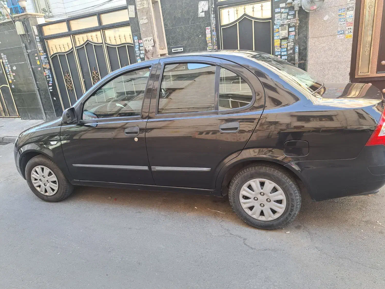 تیبا صندوق دار SX - 1398