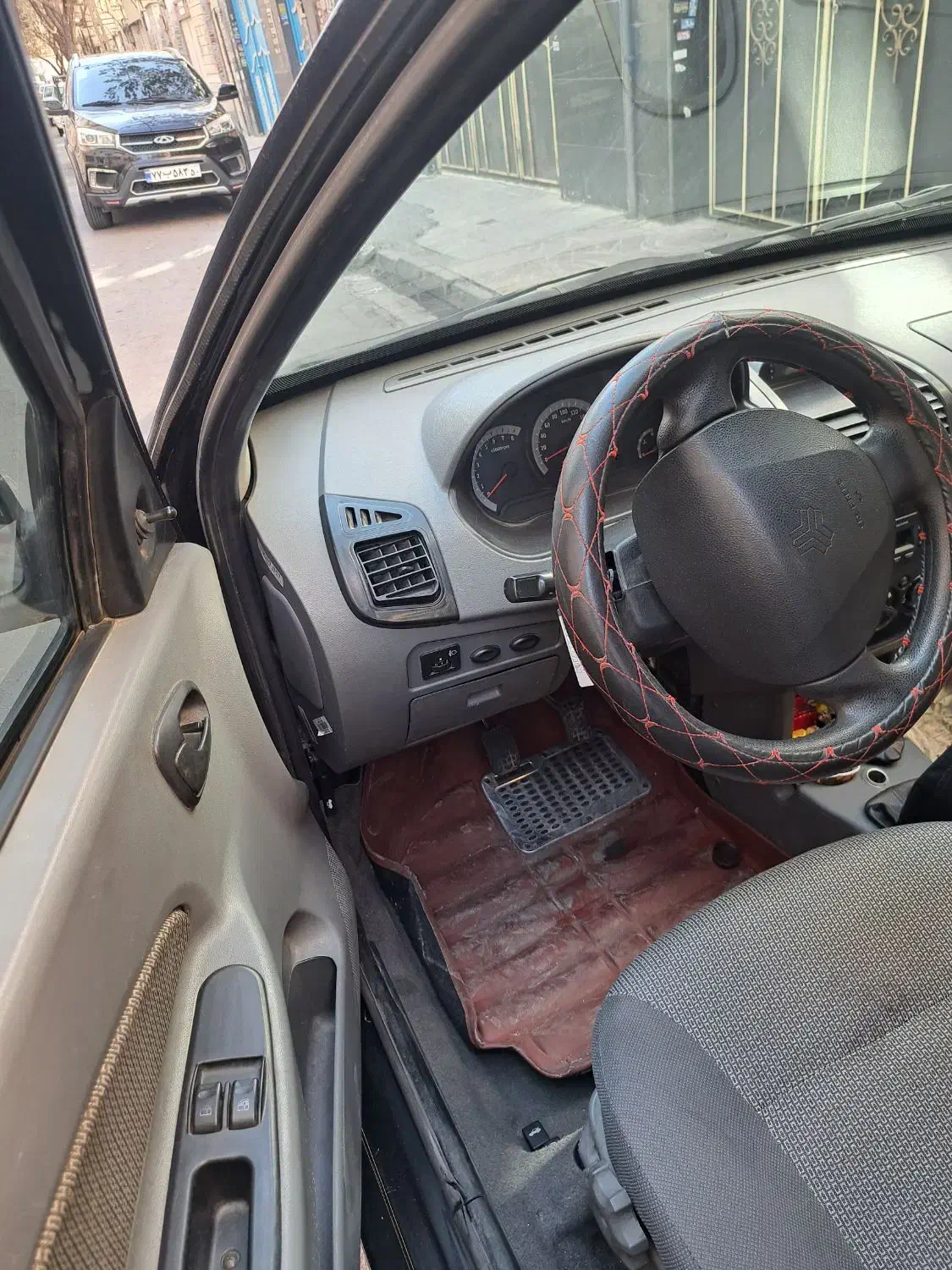 تیبا صندوق دار SX - 1398