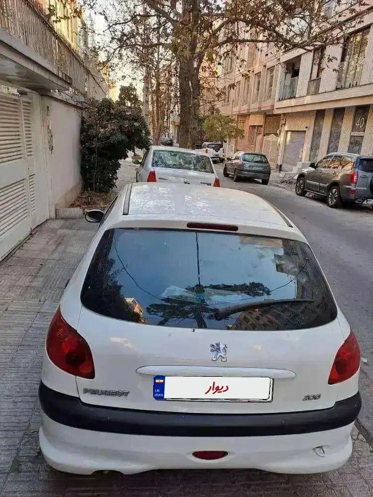 پژو 206 تیپ 2 - 1395