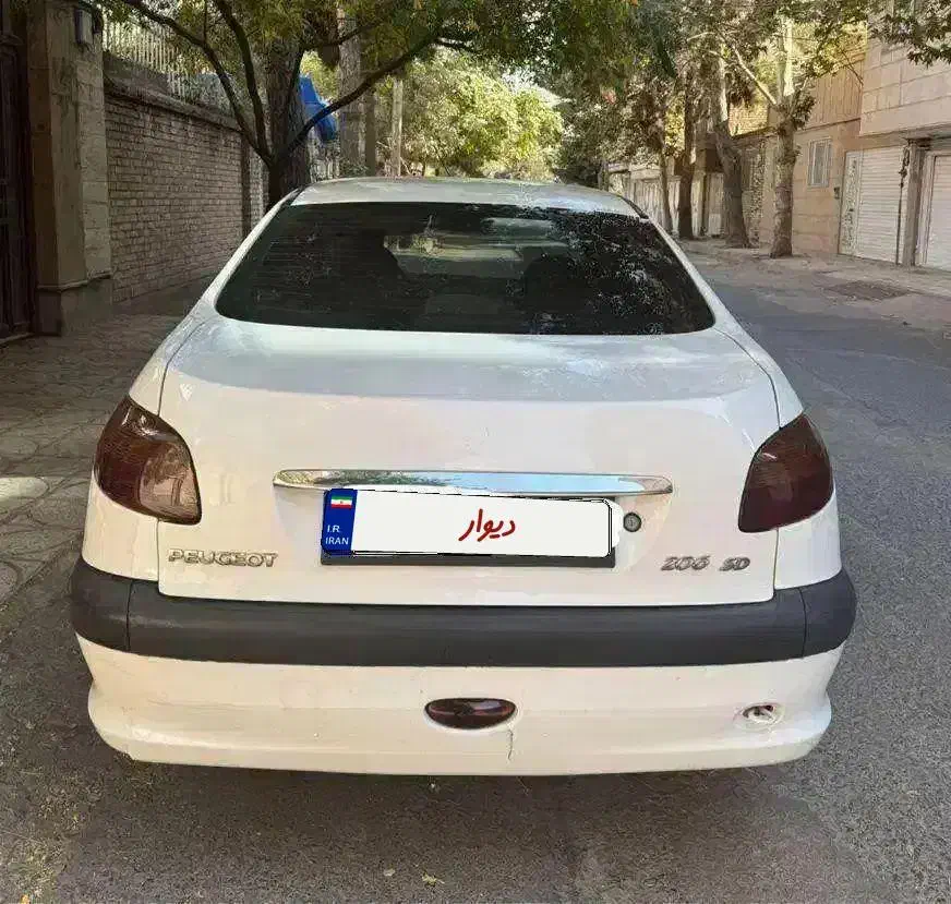 پژو ۲۰۶ صندوق دار v8 - 1389