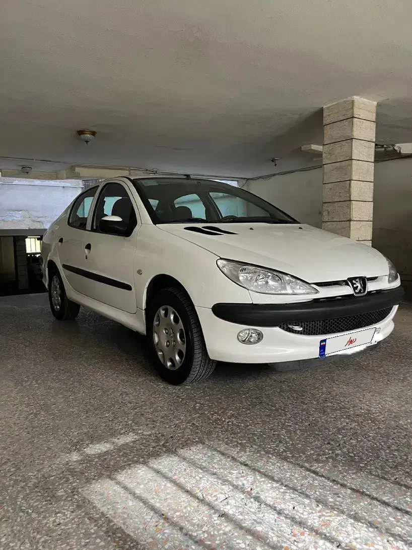 پژو ۲۰۶ صندوق دار v8 - 1396