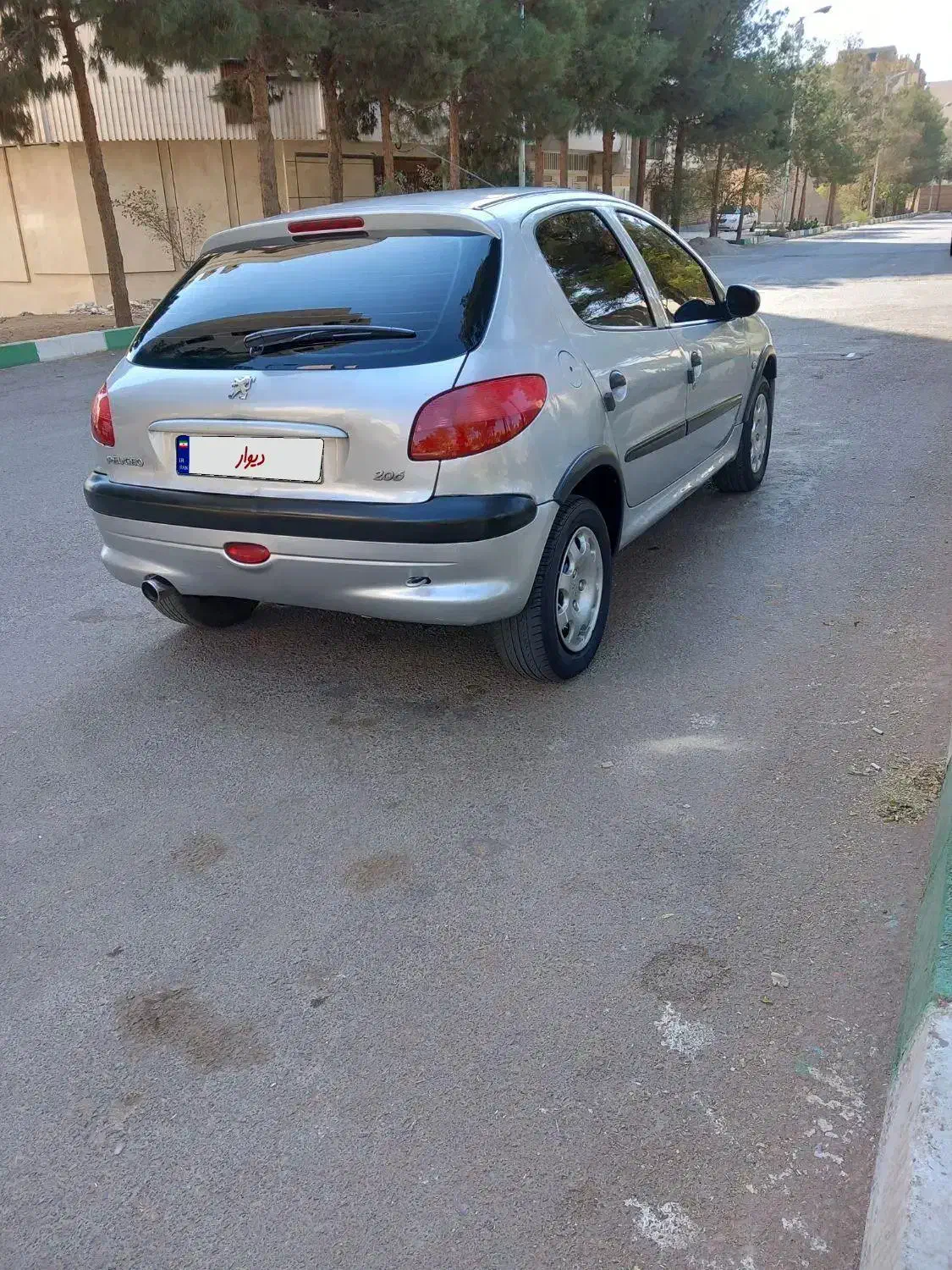 پژو 206 تیپ 3 - 1383