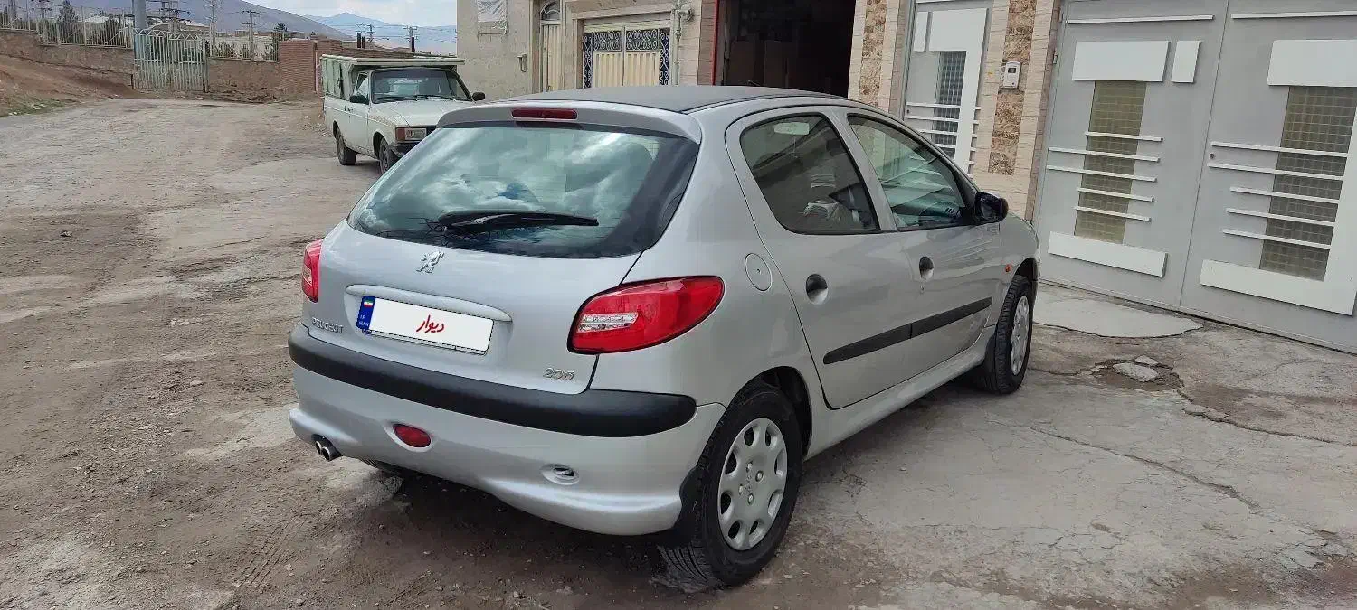 پژو 206 تیپ 2 - 1382