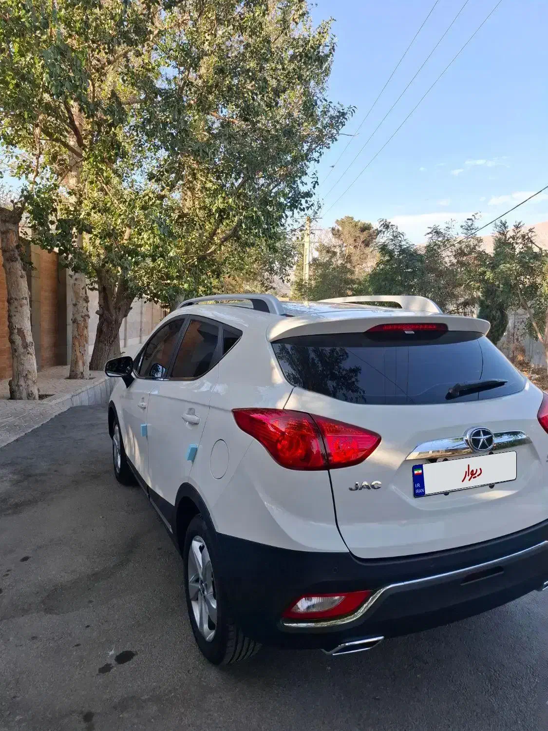 جک S3 اتوماتیک - 1402